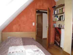 chambre-lit-140-gite-la-ferme-du-tertrejpg